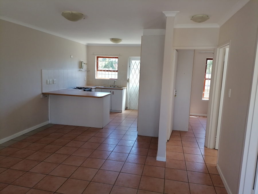 2 Bedroom Property for Sale in Guldenland Western Cape